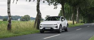Die einmotorige Version des Polestar 3 verbindet Sportlichkeit mit extragroßer Reichweite.