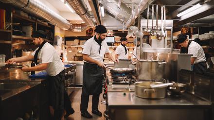 Gutes Essen braucht Personal in Küche und Service