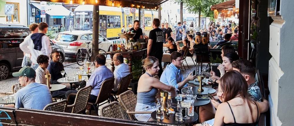 Die Bar 100 Gramm im Weinbergsweg in Berlin-Mitte.