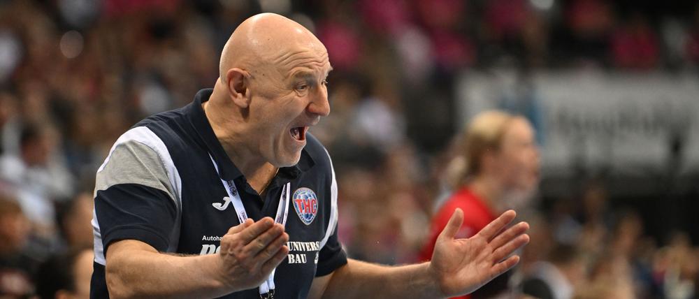 THC-Trainer Herbert Müller macht der HB Ludwigsburg schwere Vorwürfe. 