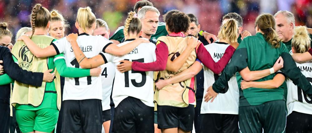 Die DFB-Fußballerinnen nach dem Halbfinal-Aus bei der EM.