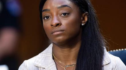 Auch Turnerin Simone Biles hat Missbrauch durch den früheren US-Teamarzt Larry Nassar ertragen müssen.