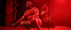 Ama Serwah Genfi alias Amaarae bei einem Konzert im Astra Kulturhaus in Berlin, 9. März 2024. Amaarae Konzert Berlin *** Ama Serwah Genfi alias Amaarae at a concert at Astra Kulturhaus in Berlin, March 9, 2024 Amaarae concert Berlin