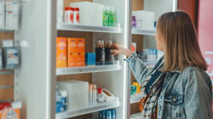 Für Konsumgüterkonzerne entwickelt sich die Apotheke zu einem immer wichtigerer Verkaufskanal. 