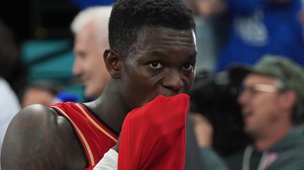 Dennis Schröder fehlt den deutschen Basketballern am Freitag gegen Slowenien.
