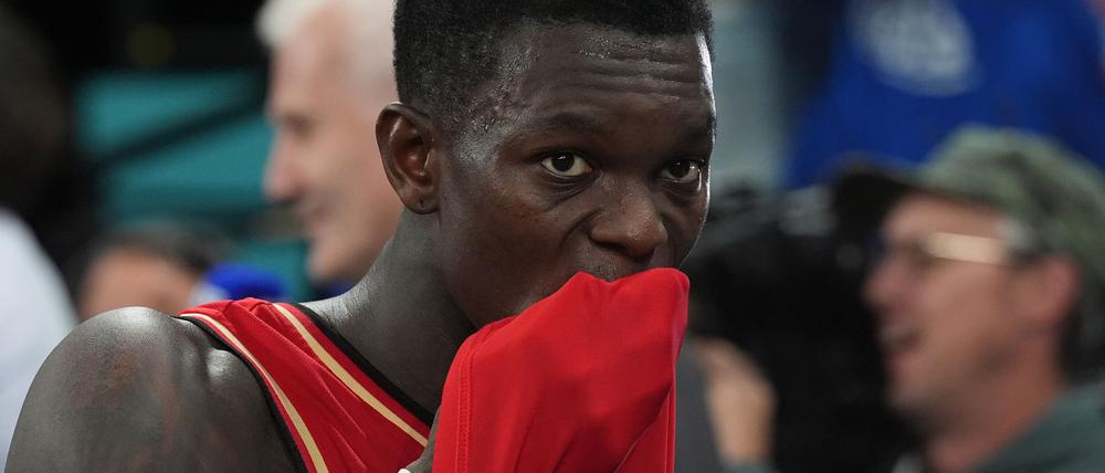 Dennis Schröder fehlt den deutschen Basketballern am Freitag gegen Slowenien.