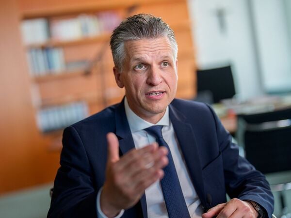 Thorsten Frei (CDU), Chef des Bundeskanzleramts und Bundesminister für besondere Aufgaben, aufgenommen bei einem Interview.