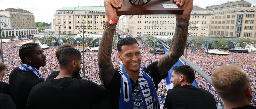 Erster Treffer für neuen Club: Der frühere HSV-Angreifer Davie Selke. 