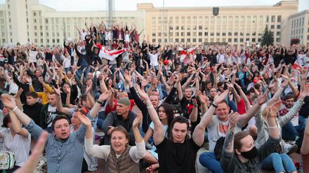 Minsk im Sommer 2020: Zu Hunderttausende gingen die Menschen aus Protest gegen das Lukaschenko-Regime auf die Straße. 
