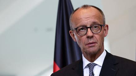 Bundeskanzler Friedrich Merz hat durch seine Entscheidung für ein Waffenembargo gegen Israel Unmut in der CSU ausgelöst. 