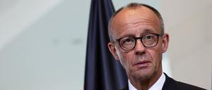 Bundeskanzler Friedrich Merz hat durch seine Entscheidung für ein Waffenembargo gegen Israel Unmut in der CSU ausgelöst. 