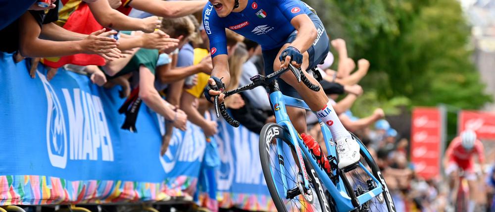 Der italienische Radprofi Filippo Baroncini wurde nach seinem Sturz bei der Polen-Rundfahrt in ein künstliches Koma versetzt.