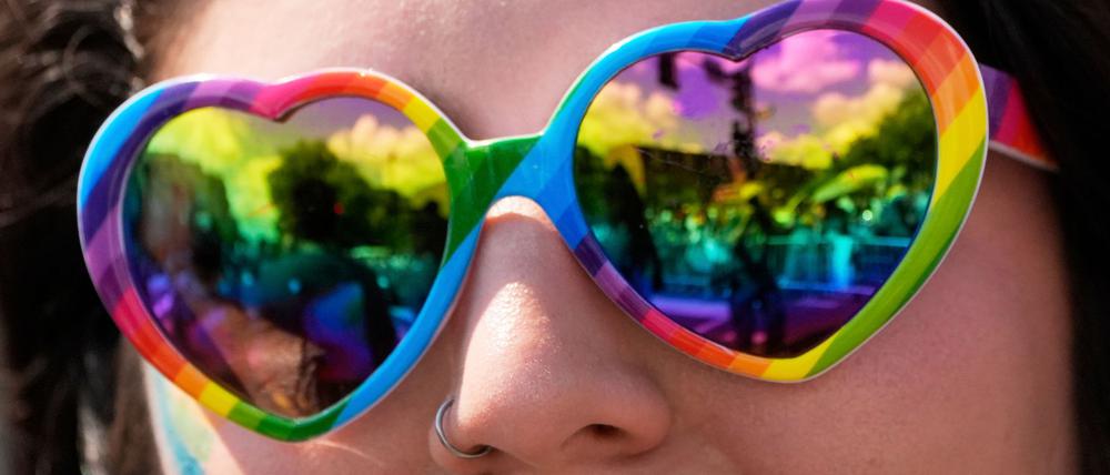Sonne können vor UV-Strahlen schützen, die mit Krebs und anderen Erkrankungen in Verbindung stehen.