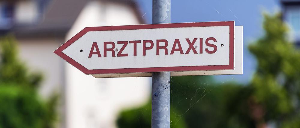 Die Unzufriedenheit mit dem Gesundheitssystem wächst (Symbolbild).