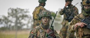 Mehr Soldaten braucht das Land.