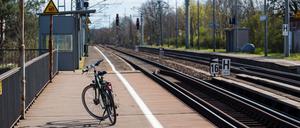 Im Regionalverkehr kommt es auf der Verbindung zwischen Doberlug-Kirchhain und Leipzig bis Montag zu Beeinträchtigungen. (Archivbild)