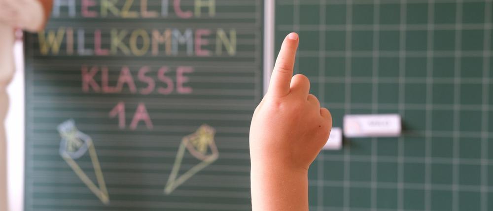 In Sachsen gings für die neuen Erstklässler sogar schon am Wochenende los - am Samstag war Einschulung.