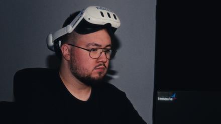 Franz H. (21) ist zweiten Lehrjahr zur Ausbildung Gestalter für immersive Medien.