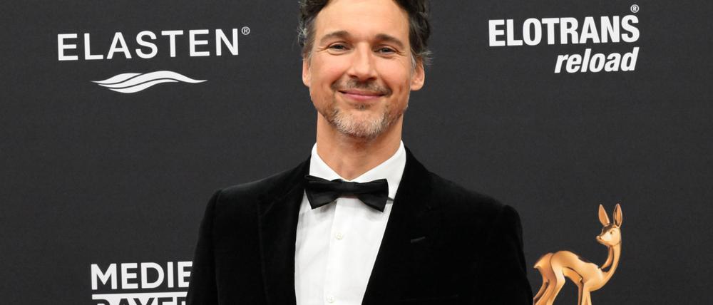 Florian David Fitz spielt im Kinofilm „No Hit Wonder“ einen Sänger, der in einer Psychiatrie landet. (Archivbild)