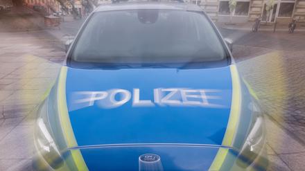 Ein Ersthelfer versuchte, die Frau zu reanimieren. (Symbolbild)