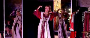 Eine Theateraufführung in Kiew.