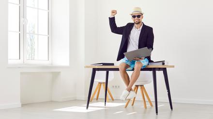 Kurze Hosen im Büro – wo ist das Problem?