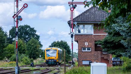 Der Bahnausbau in Brandenburg und Mecklenburg-Vorpommern soll verstärkt werden. Auch Gutachten raten zur Reaktivierung von Strecken. 