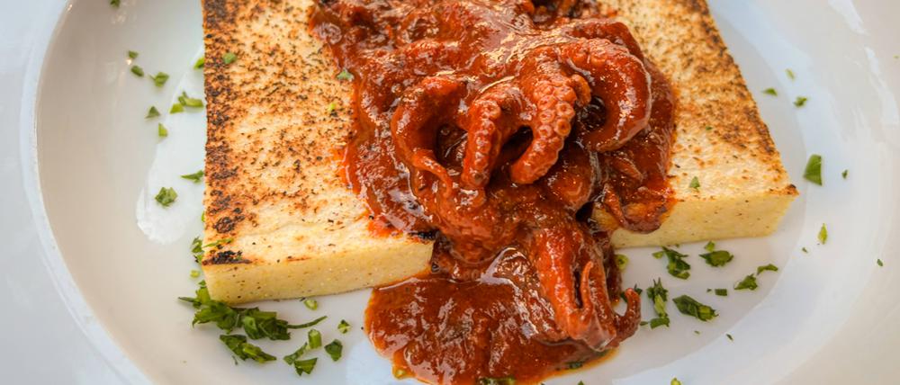 Moscardini im "Der Goldene Hahn", aufgenommen am 13.8. für die Restaurantkritik.