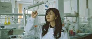 In der Wissenschaft braucht es verlässlichere Karrierewege und mehr feste Stellen, findet unsere Autorin.