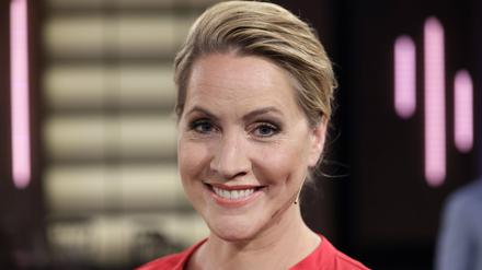 Judith Rakers bei der Aufzeichnung der WDR-Talkshow Kölner Treff im WDR Studio.