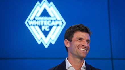 Müller hatte Spaß bei seiner Vorstellung und platzierte auch auf Englisch seine Scherze.