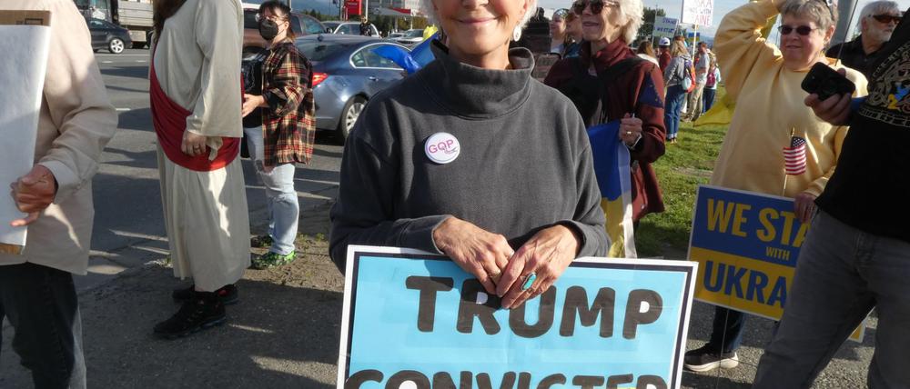 Petra kann nicht verstehen, warum Trump dem Kremlchef „den roten Teppich“ ausrollt.
