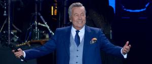 Roland Kaiser während eines Auftritts auf der Waldbühne im August 2023.