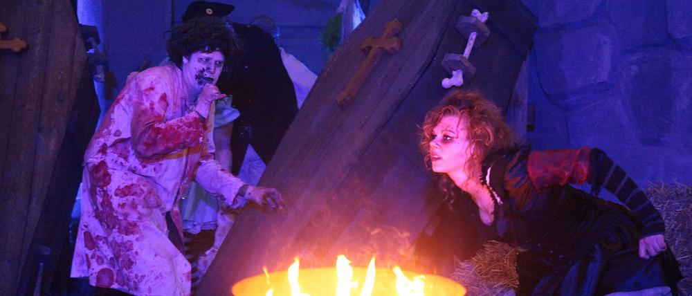 Gruselig wird es bei den Horrornächten. Wer als Monster dabei sein will, kann noch zum Casting.