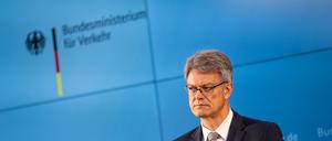 Neben der Neuaufstellung der Bahn beschäftigt Schnieder auch der Stillstand mehrerer Autobahnprojekte