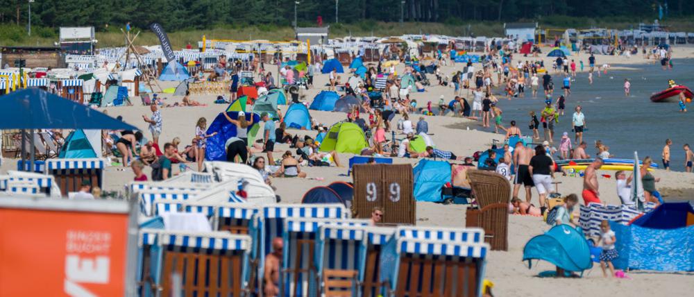 Das Ostseebad Binz ist beliebt bei Touristen. (Archivbild)