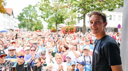 Florian Lipowitz wird in seiner Heimat begeistert empfangen.