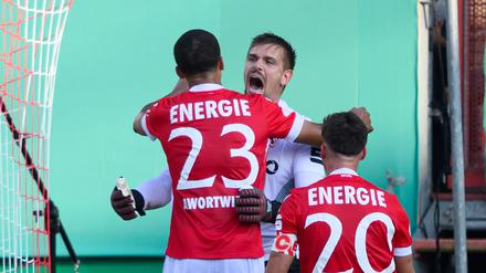 Mann des Spiels: Energie-keeper Alexander Sebald. 