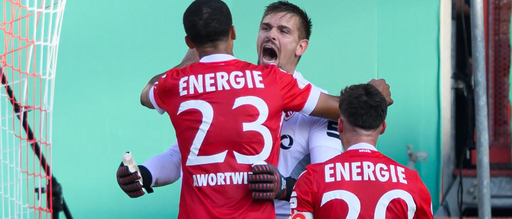 Mann des Spiels: Energie-keeper Alexander Sebald. 