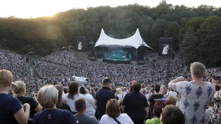 Ein Konzert des Schlagersängers Roland Kaiser in der Waldbühne in Berlin.