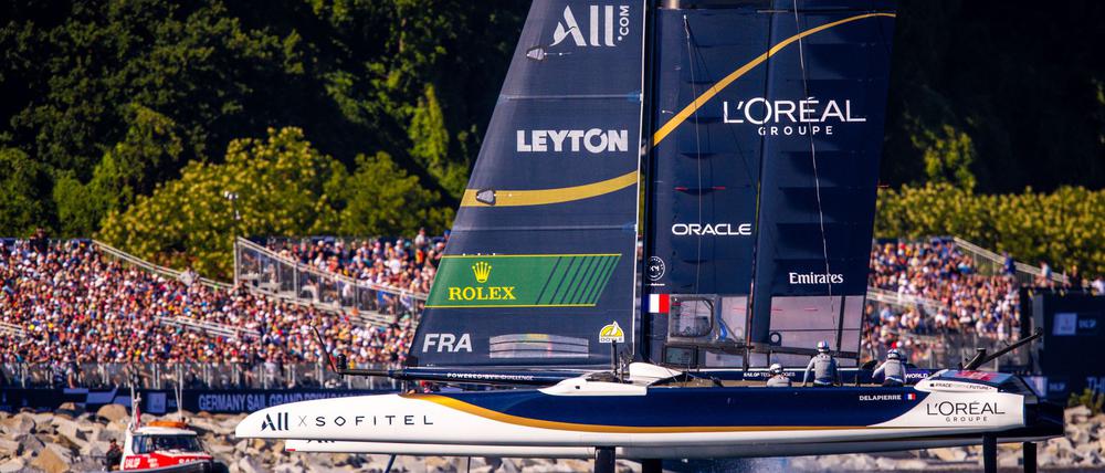 Sieger vor Sassnitz: Das französische Sail-GP-Team.