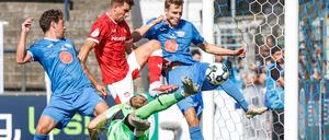 Kaiserslautern hatte beim Oberligisten aus Stahnsdorf leichtes Spiel.