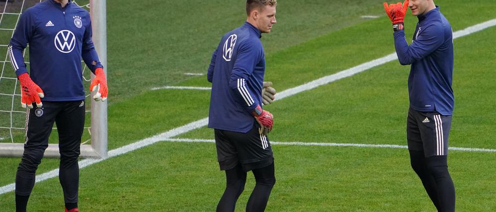 Die Torhüter Marc-Andre ter Stegen (l-r), Bernd Leno und Manuel Neuer.