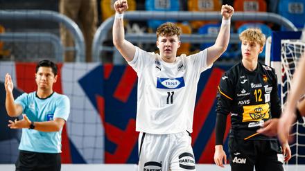 Feiert den WM-Titel: U19-Handballer Bennet Strobel. 