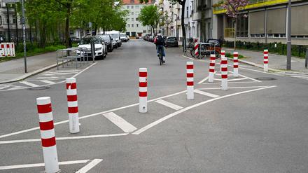 Ob und wie stark der Autoverkehr in Berlin ausgebremst werden soll, ist seit langem in der Diskussion. (Archivbild)