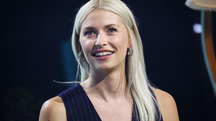 Model Lena Gercke schaut bei „Die Höhle der Löwen“ vorbei. (Archivbild)