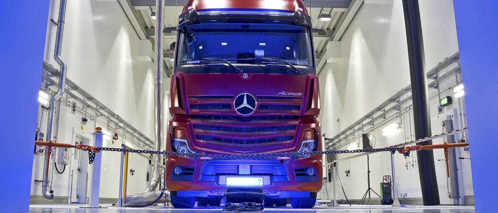 Daimler-Truck will seine Lastwagen in Senegal komplett zusammenbauen lassen.