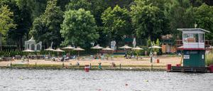 Strandbad Gruenau Berlin, 15.07.2021, Blick vom Wasser der Dahme auf Strandbad Gruenau Berlin Berlin Deutschland Treptow-Koepenick 