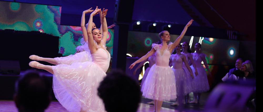 Die Pirouette Dance Company ist auch beim Stadtsportball zu sehen.