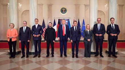 Wolodymyr Selenskyj und andere europäische Spitzenpolitiker am vergangenen Montag mit Donald Trump im Weißen Haus.